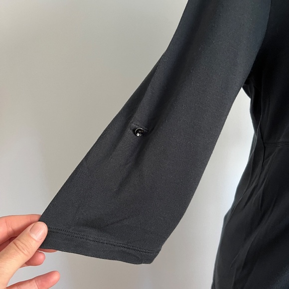 Lole - Black Button Down Shirt - Picture 4 of 7